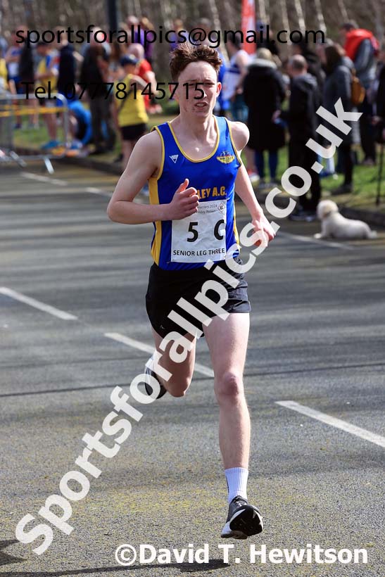 Senior mens 2024 Elswick Harriers Good Friday Relays, Newburn, Newcastle Upon Tyne  Photo: David T. Hewitson/Sports for All Pics